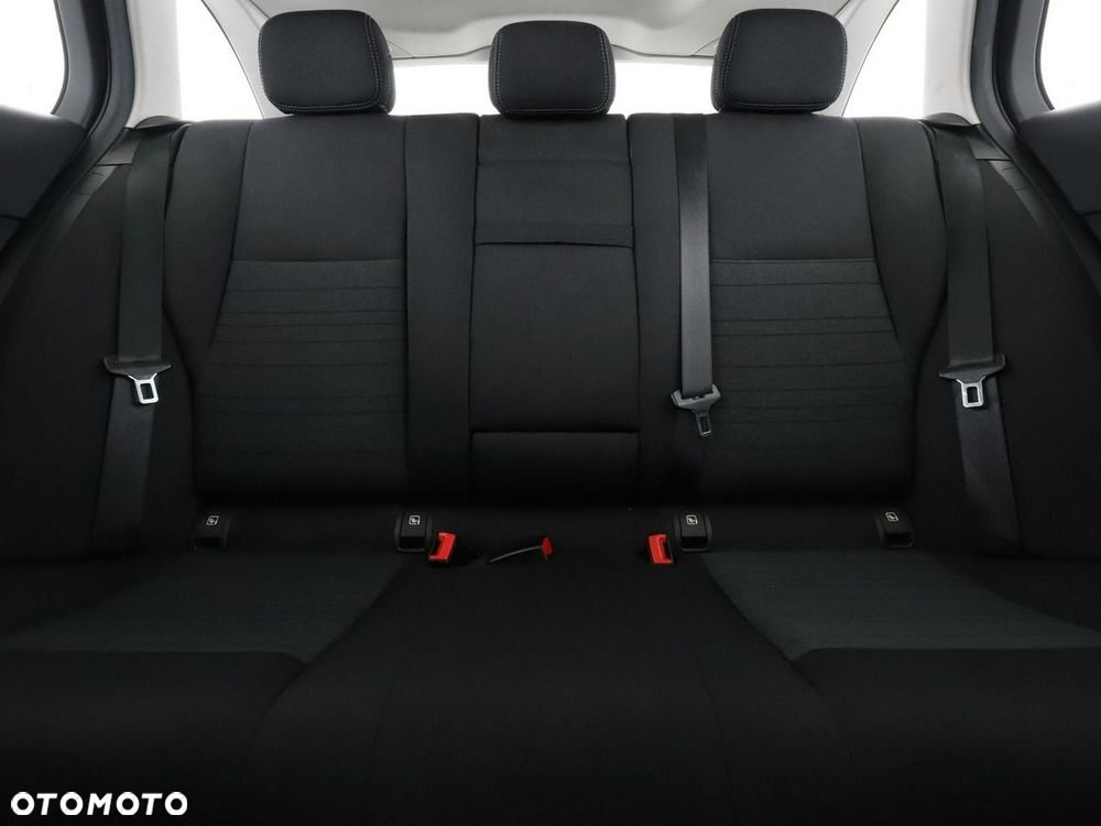 Mercedes-Benz Klasa C 220 d 4MATIC 9G-TRONIC - 19