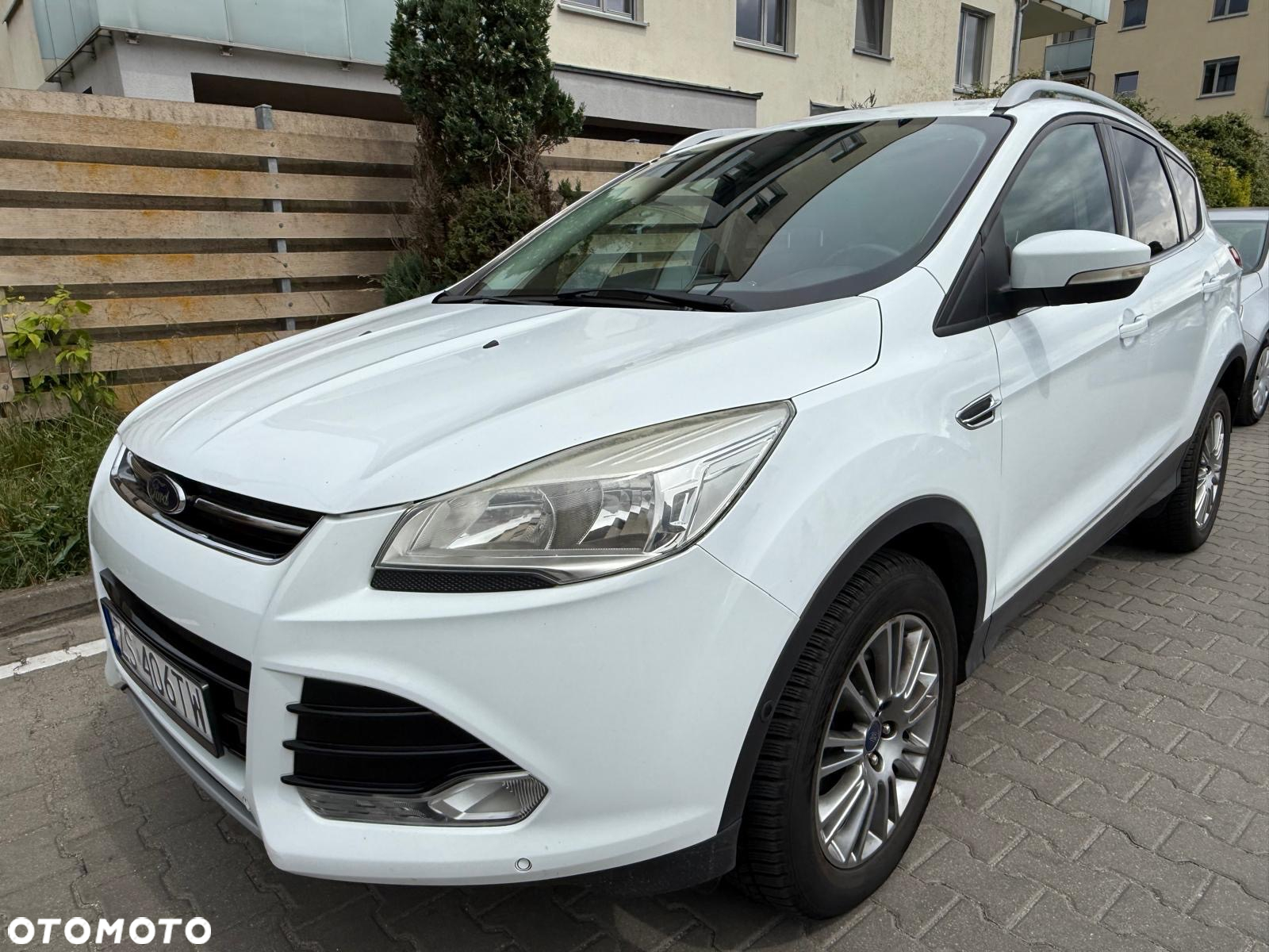 Ford Kuga 2.0 TDCi 4WD Titanium - 20