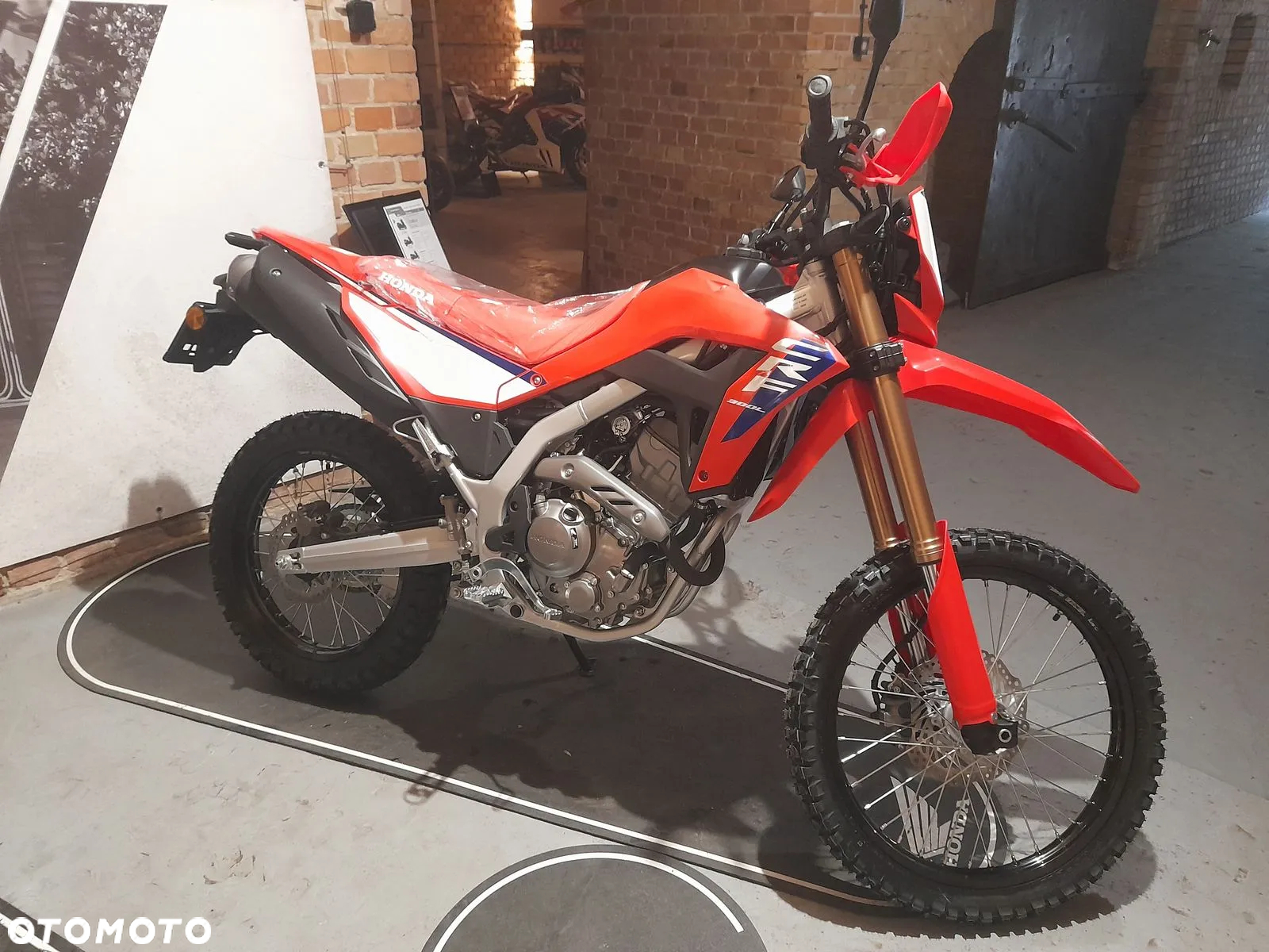 Honda CRF - 3