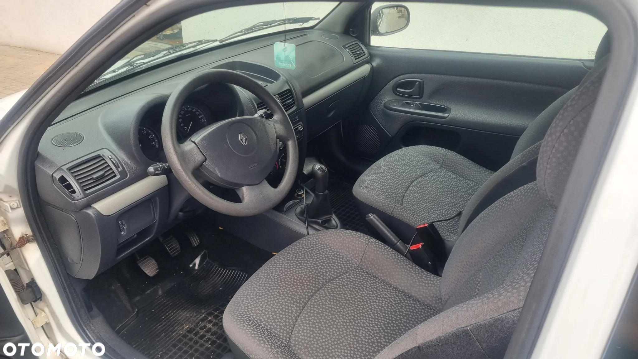Renault Clio 1.5 dCi Expression - 5