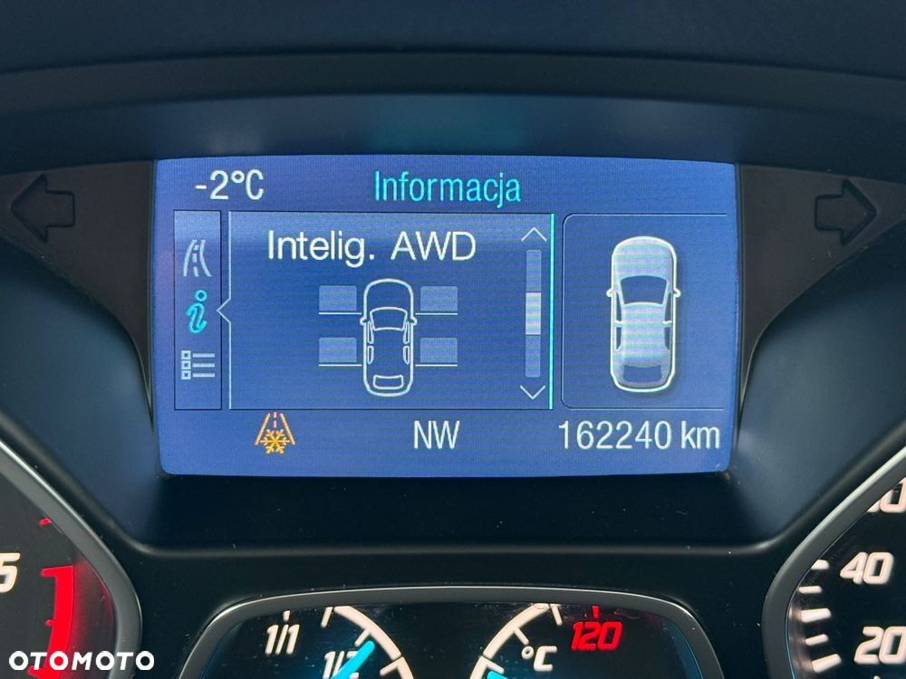 Ford Kuga 2.0 TDCi 4x4 Titanium - 20