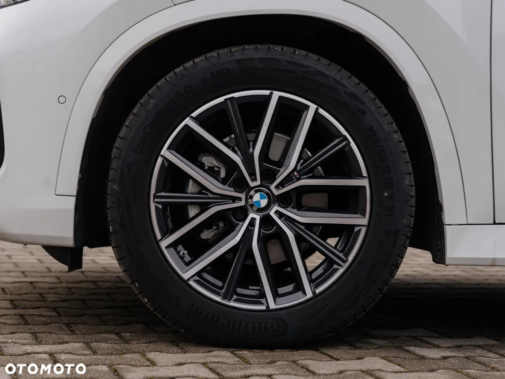BMW X1 sDrive18d M Sportpaket - 4