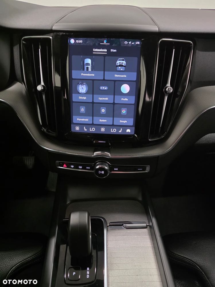 Volvo XC 60 B4 D AWD Ultimate Bright - 13