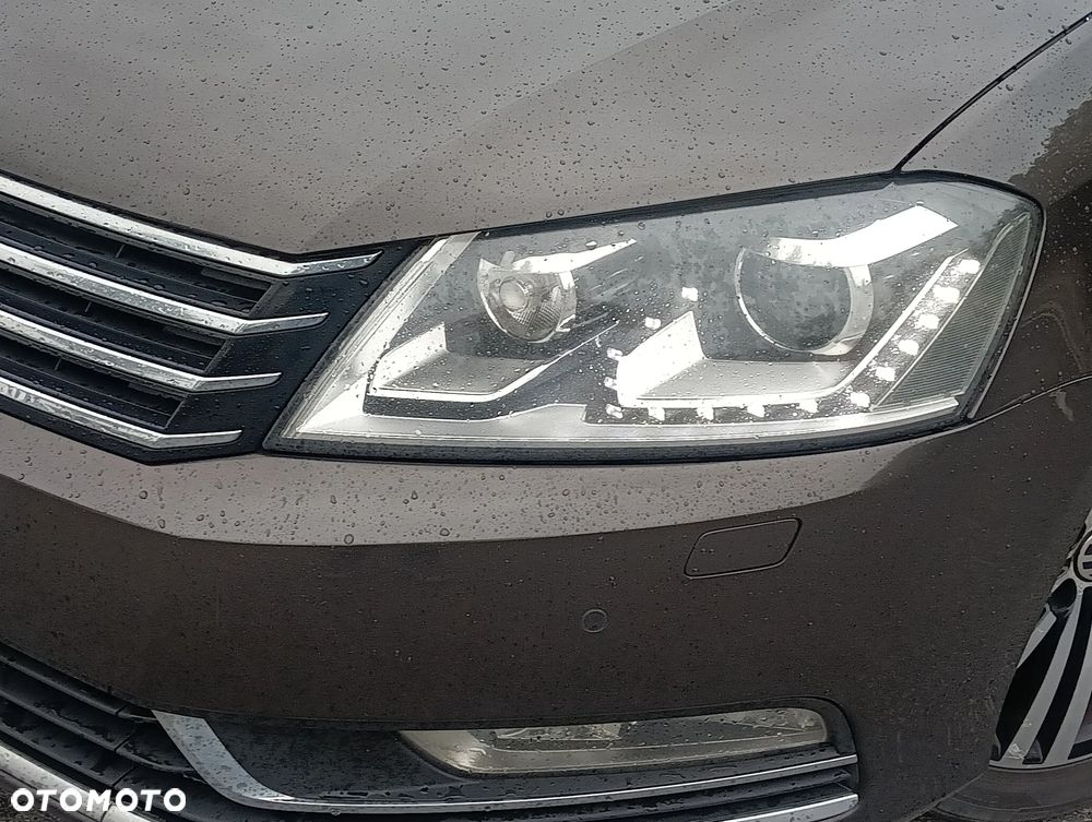 Volkswagen Passat 2.0 TDI Comfortline DSG - 5