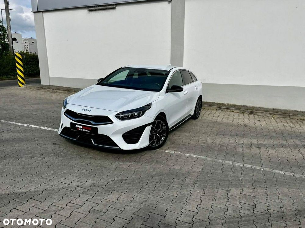 Kia ProCeed - 19