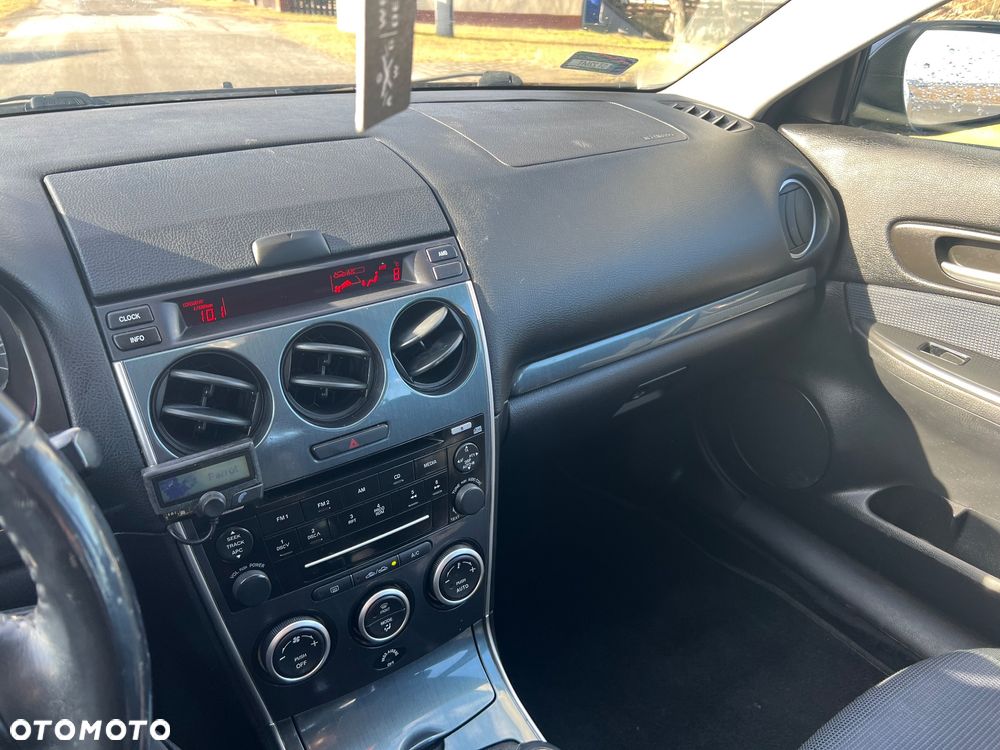 Mazda 6 Sport 1.8 Comfort - 11