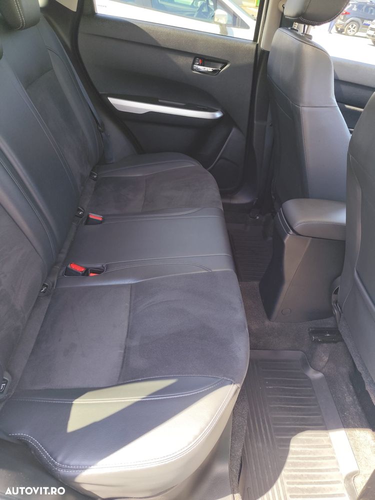 Suzuki Vitara 1.6 DDIS 4X4 Luxus Aut. - 8