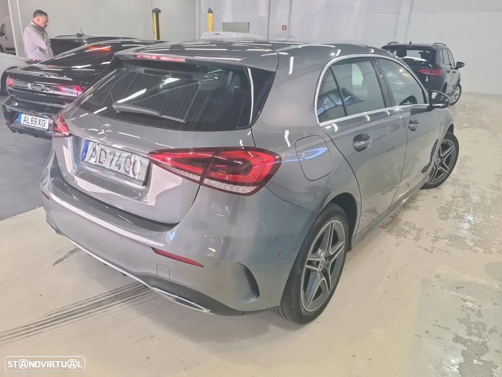 Mercedes-Benz A 250 e AMG Line - 3