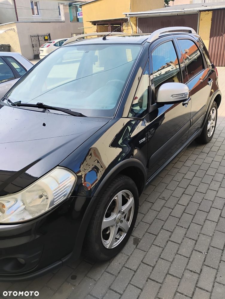 Suzuki SX4 - 4