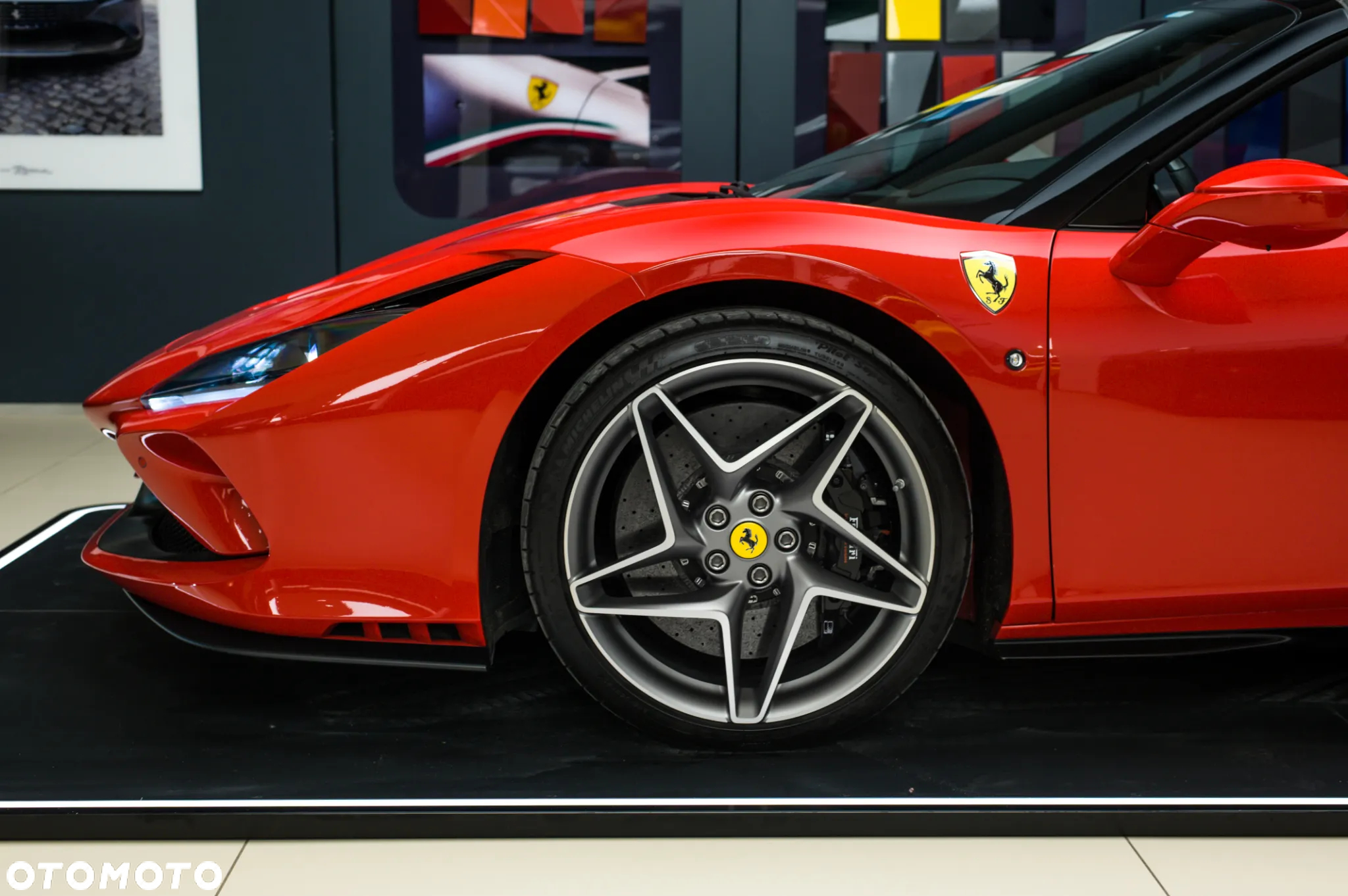 Ferrari F8 Spider - 3