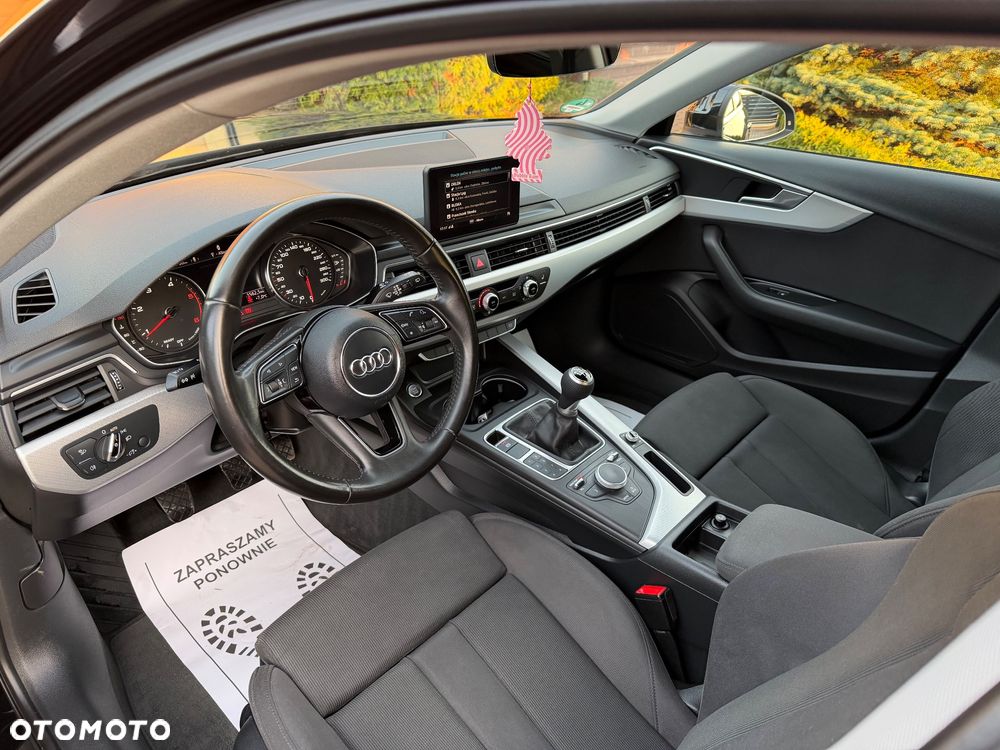 Audi A4 Avant 2.0 TDI DPF S line Sportpaket - 12