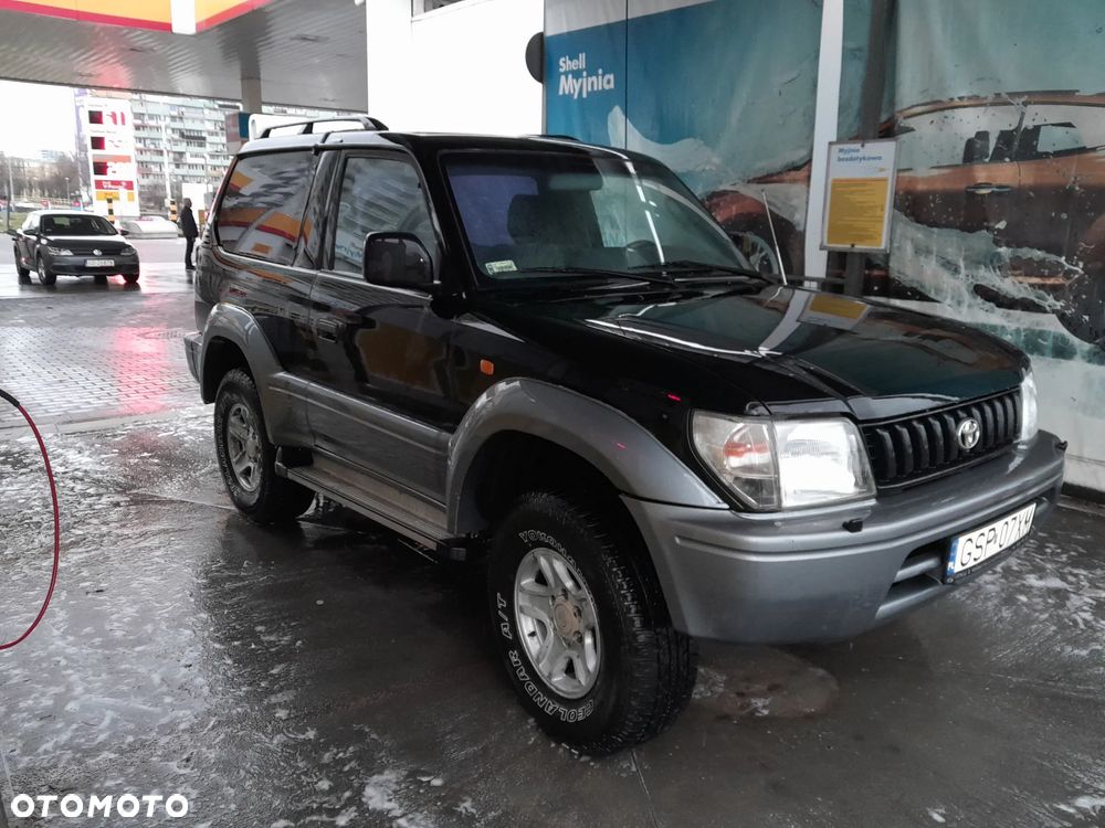 Toyota Land Cruiser - 16