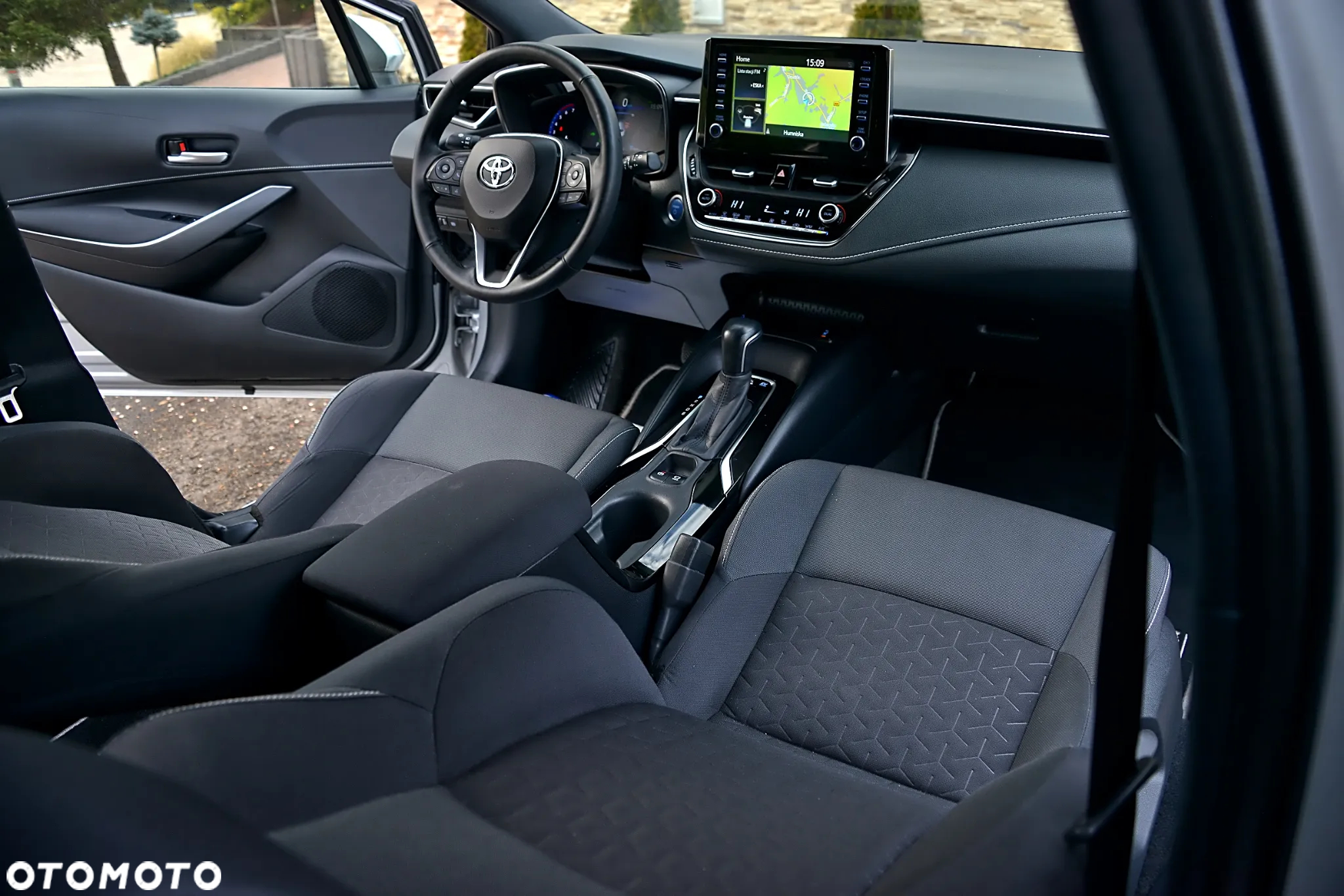 Toyota Corolla 1.8 Hybrid Touring Sports - 30