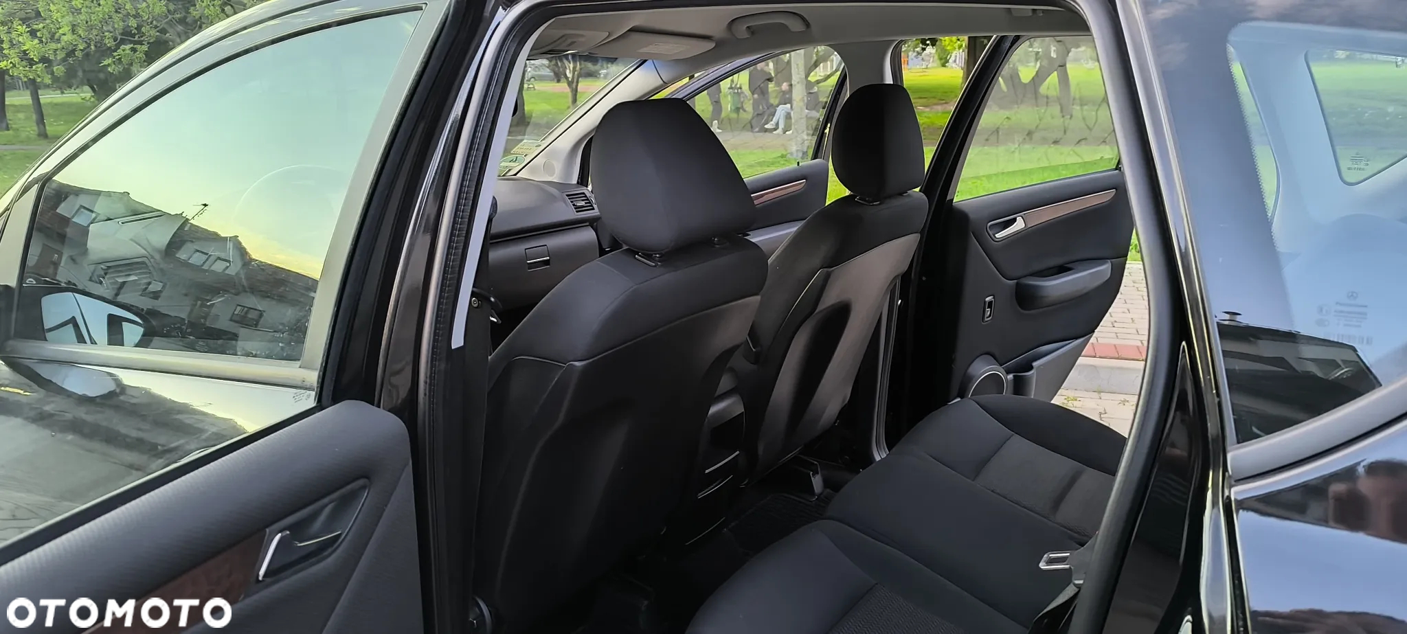Mercedes-Benz Klasa A 170 Autotronic Elegance - 13