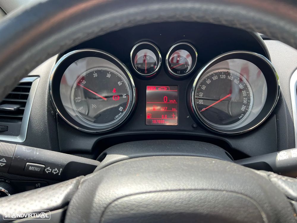 Opel Astra GTC 1.6 D S&S Excite - 6