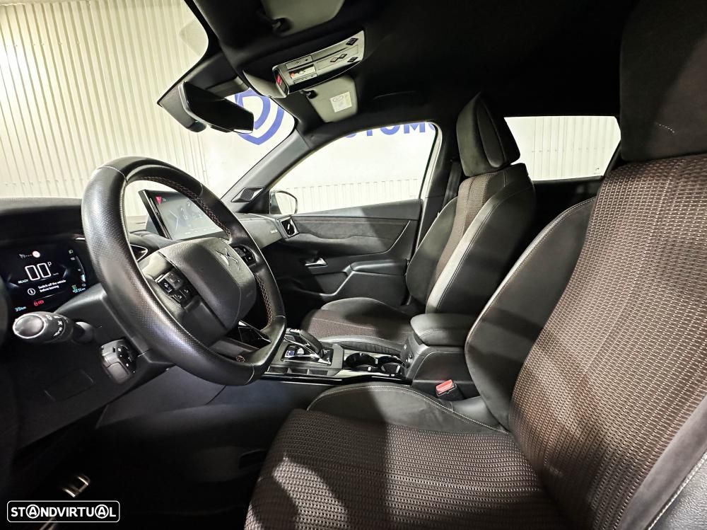 DS DS3 Crossback E-TENSE PERFORMANCE LINE - 9