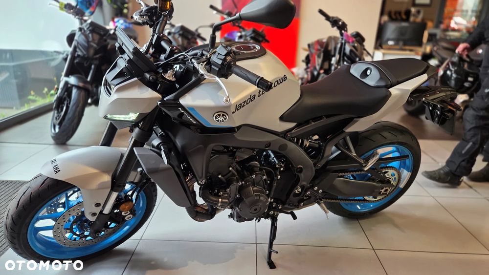 Yamaha MT - 1