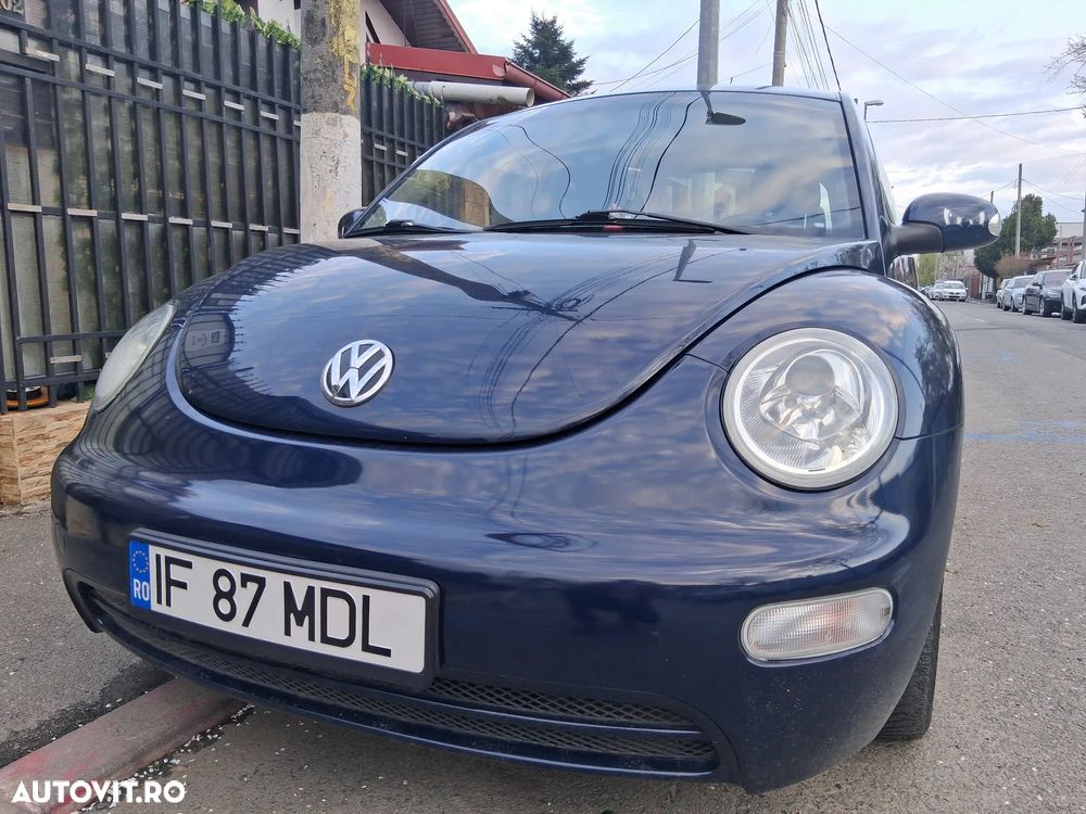 Volkswagen New Beetle - 1