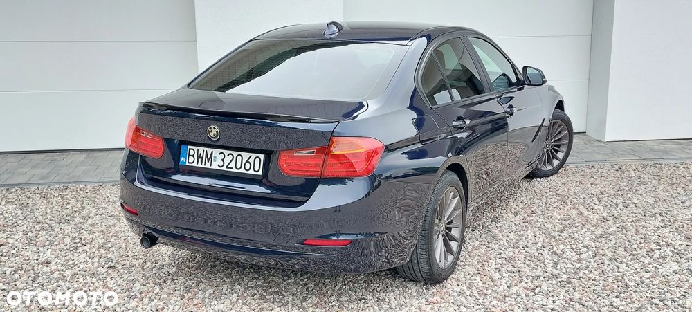 BMW Seria 3 316d Sport Line - 7
