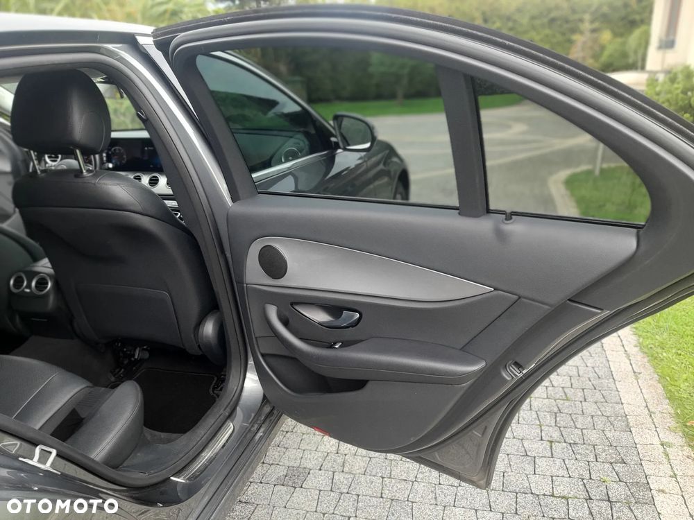 Mercedes-Benz Klasa E 200 d Avantgarde - 14