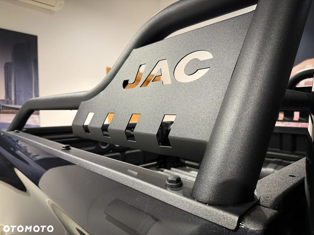 JAC T8 PRO Standard - 14