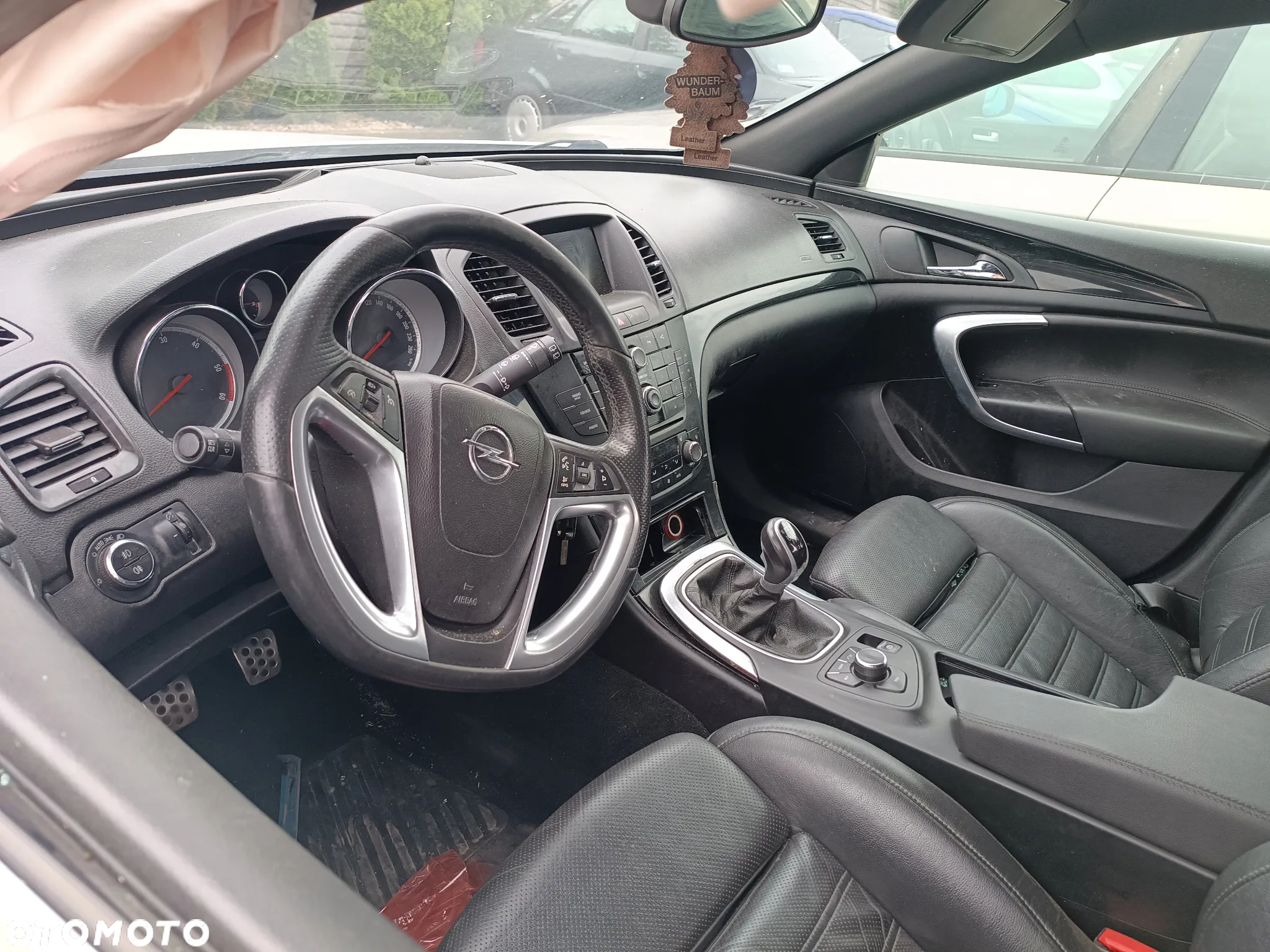 Opel insignia 4X4 OPC-line z silnikiem diesla 2,0 A20DTH I skrzynią manualną Ozn.f40  lakier Z40R - 3