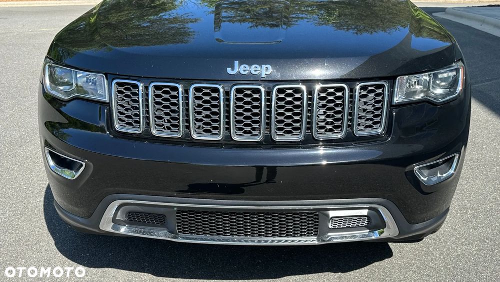 Jeep Grand Cherokee - 10