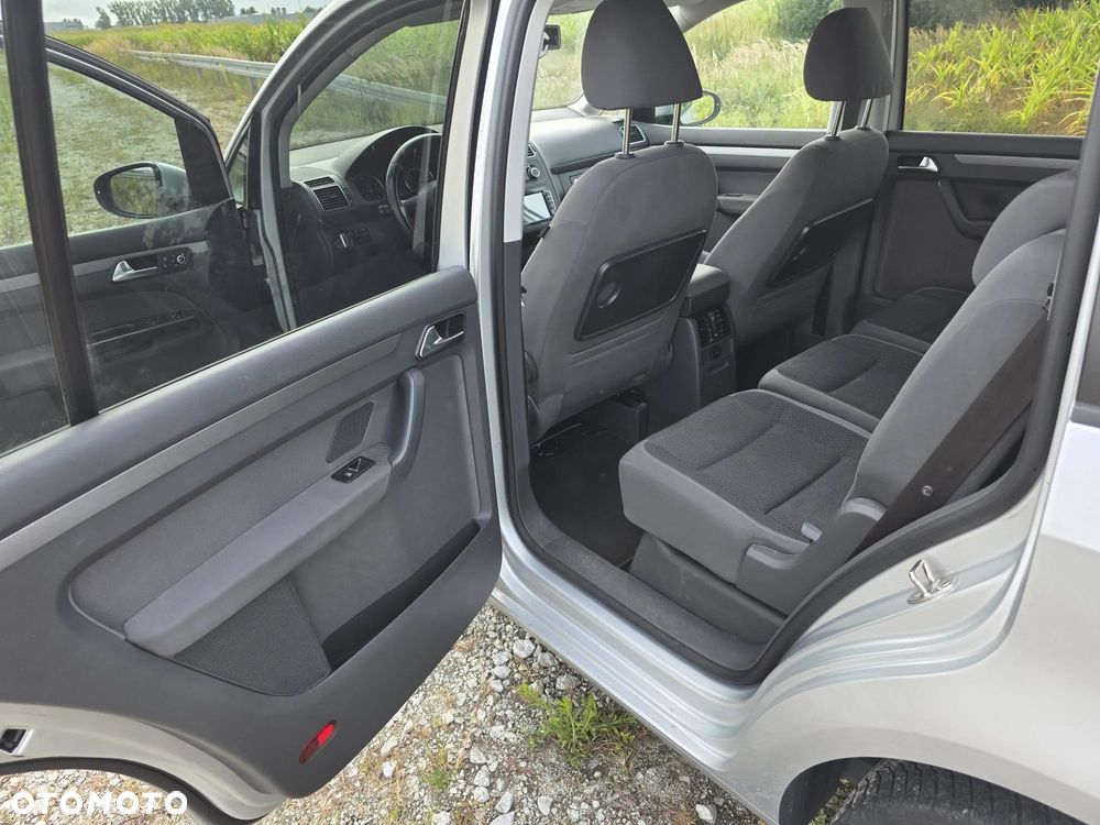 Volkswagen Touran 1.4 TSI Trendline - 10