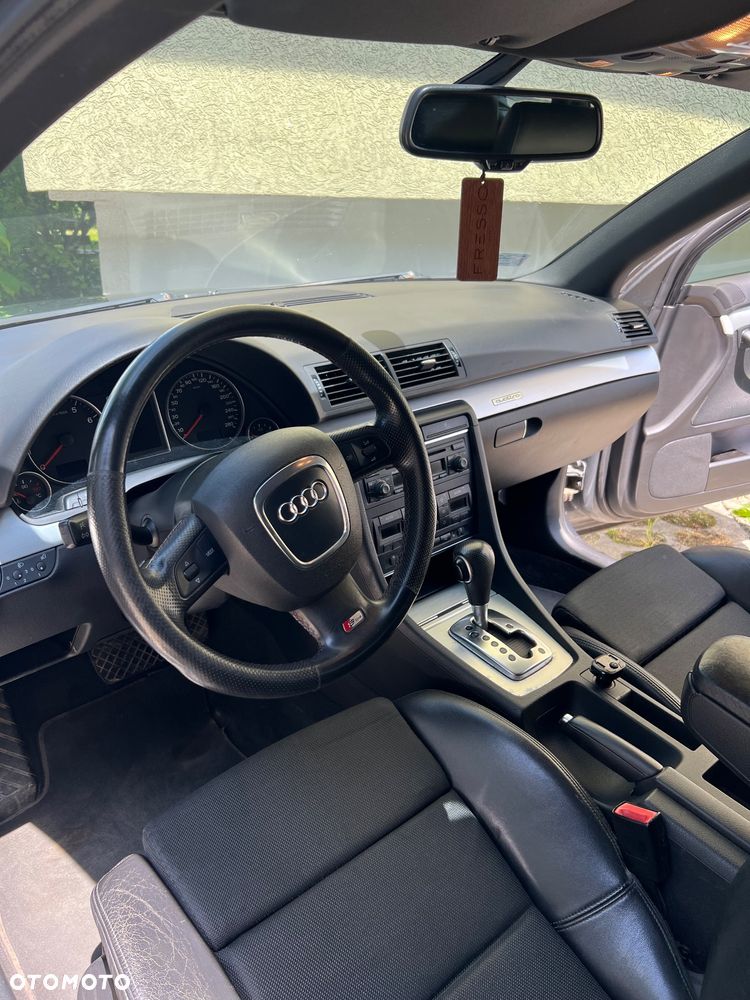 Audi A4 Avant 2.0 T FSI quattro tiptronic - 5