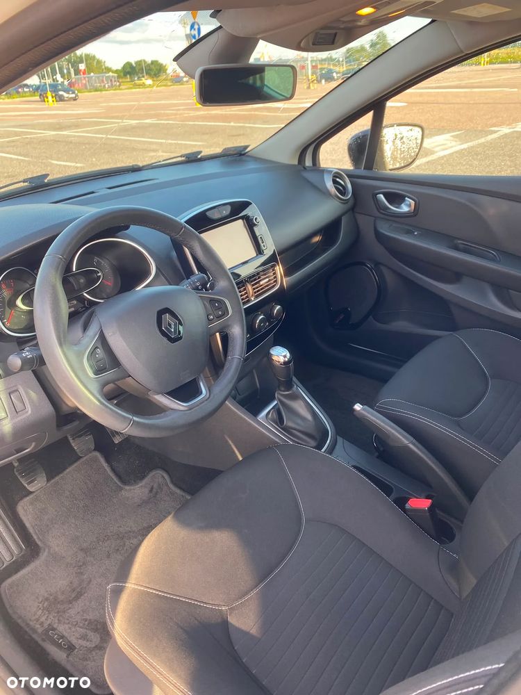 Renault Clio 1.2 16V Limited - 13