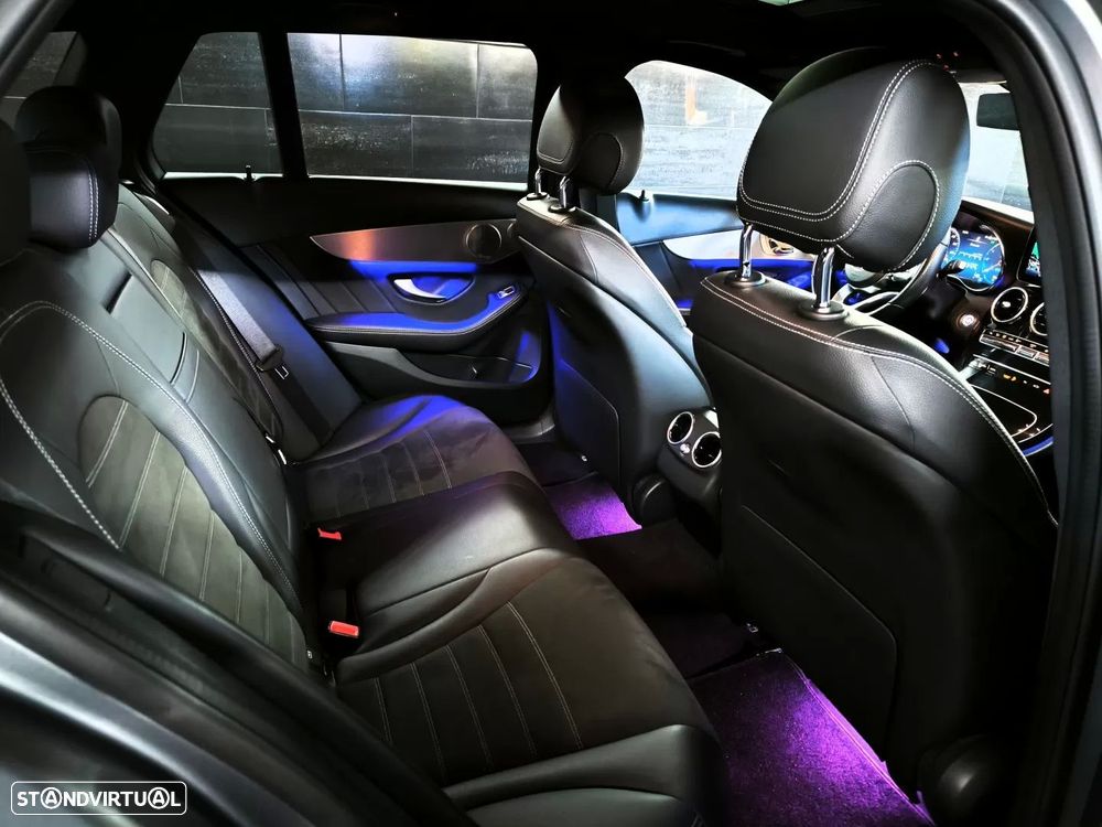 Mercedes-Benz C 300 de AMG Line - 9