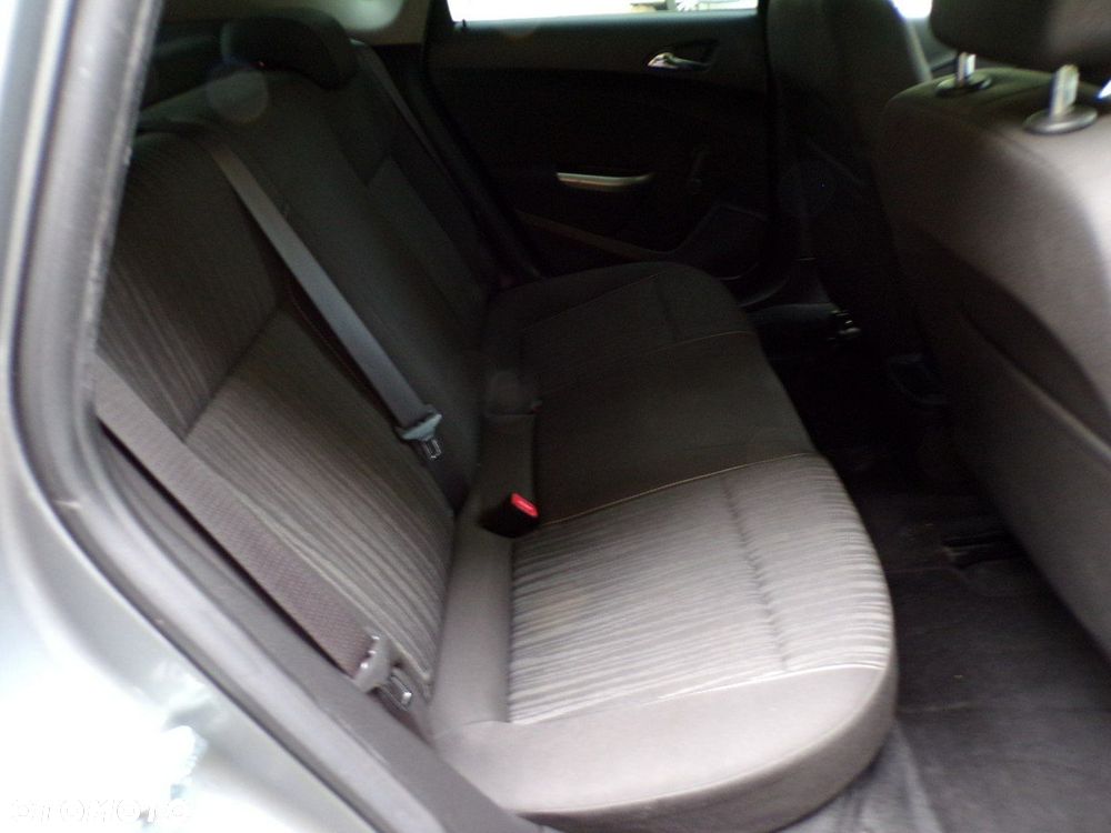 Opel Astra - 25