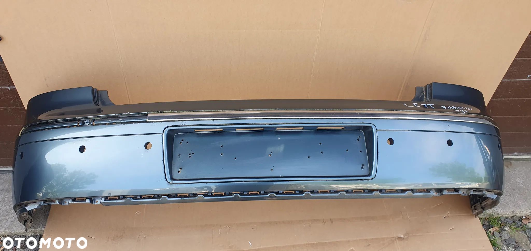 Zderzak tył tylny pod PDC VW Phaeton LR7T - 1