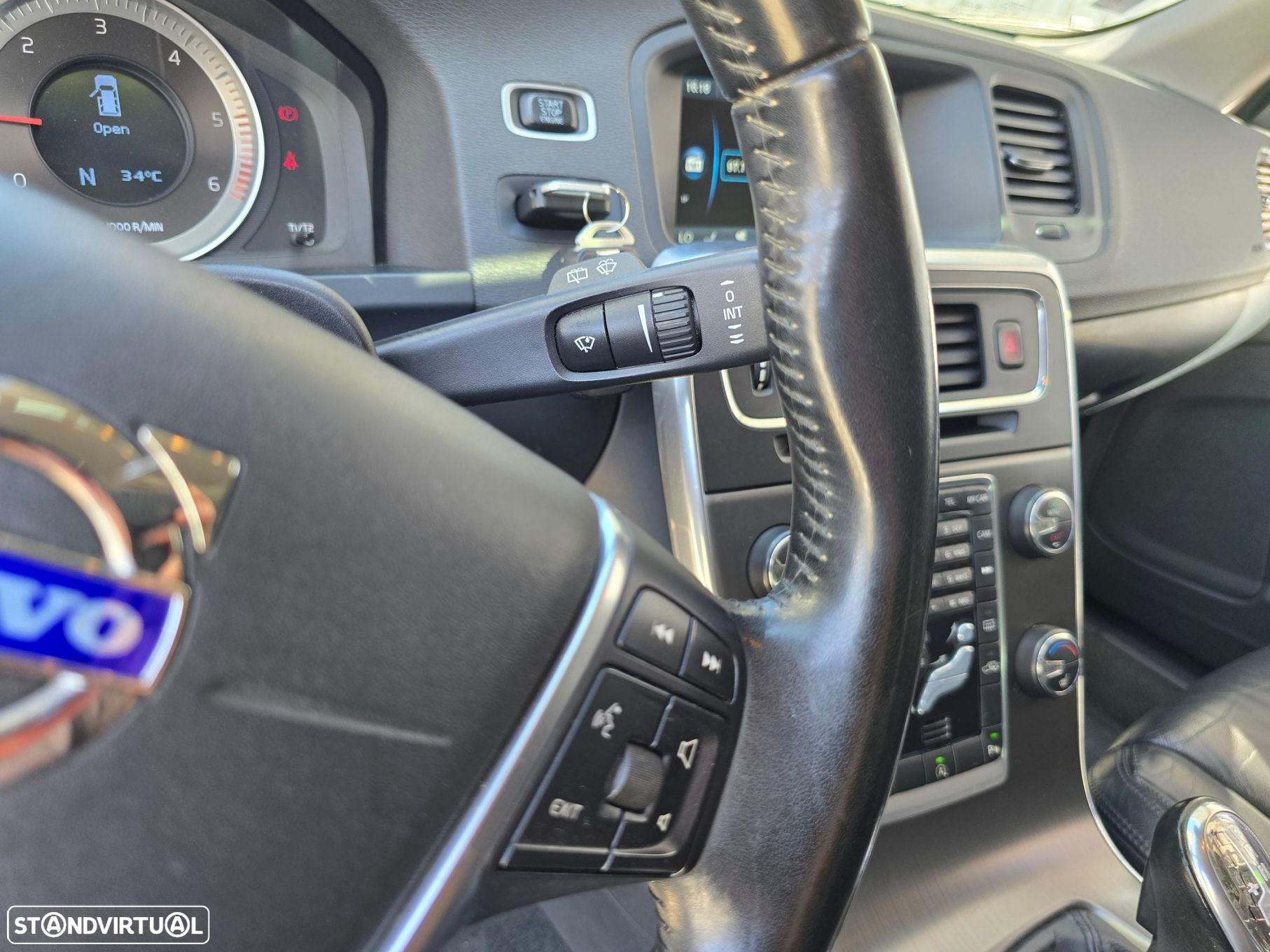 Volvo V60 D2 Geartronic Powershift - 28