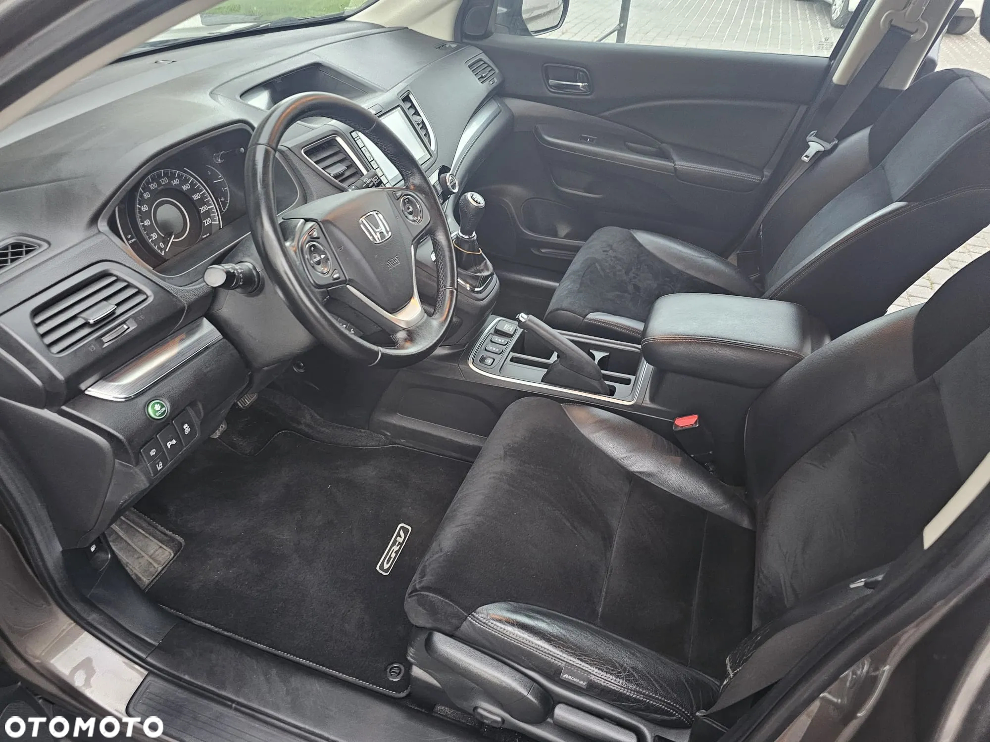 Honda CR-V - 8