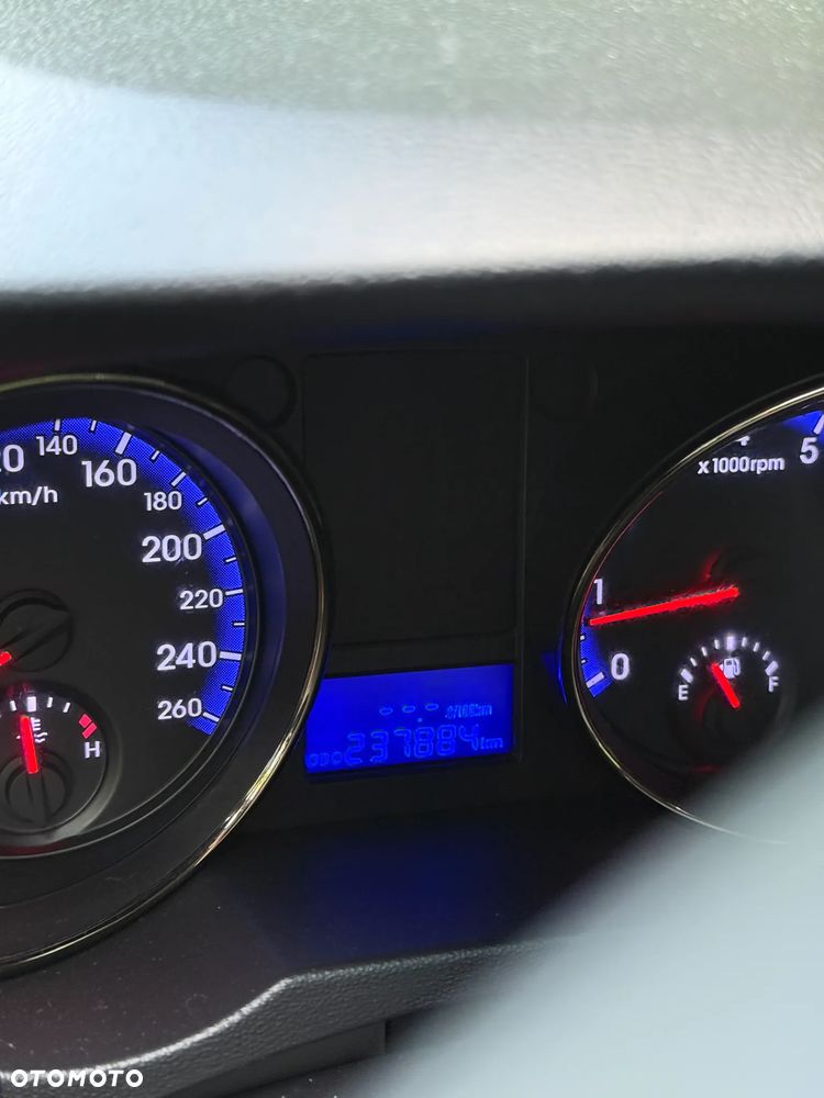 Hyundai Genesis Coupe 2.0 TCI Premium - 7