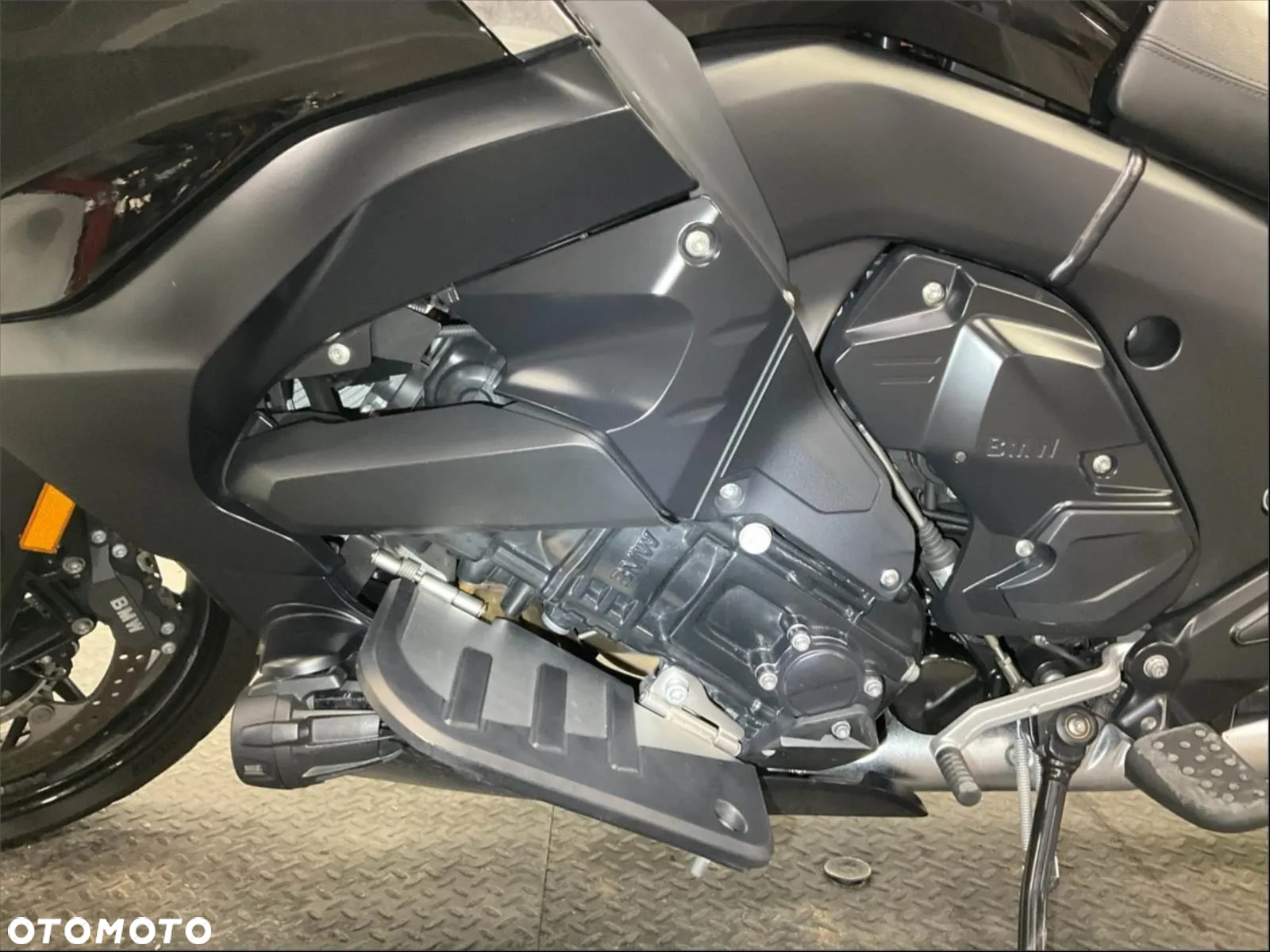 BMW K - 7
