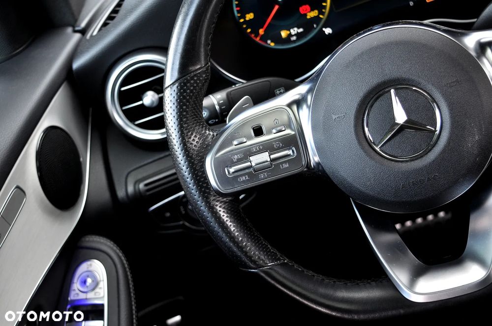 Mercedes-Benz GLC 200 d 4Matic 9G-TRONIC AMG Line - 27