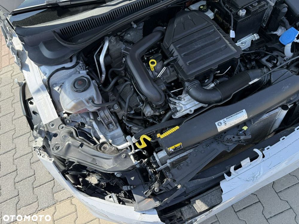Volkswagen Polo - 11