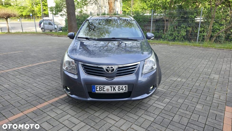 Toyota Avensis 1.8 Business Edition - 4