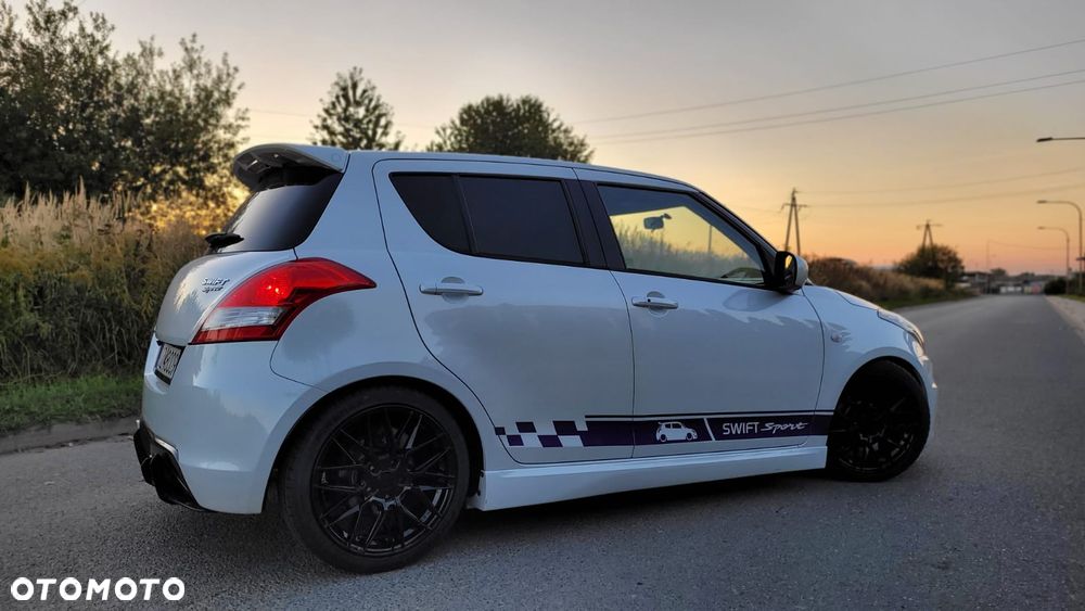 Suzuki Swift 1.6 Sport - 14