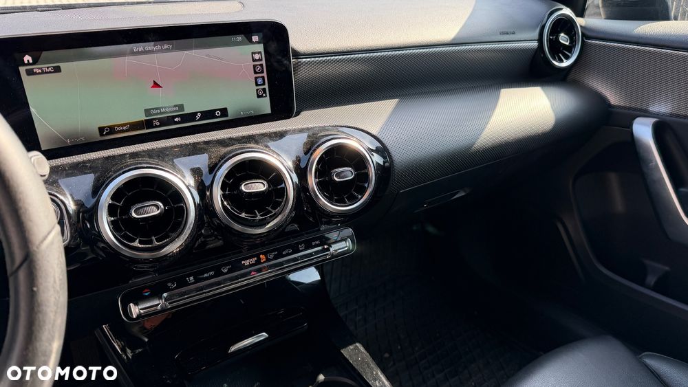 Mercedes-Benz Klasa A 180 d 7G-DCT Edition 19 - 31