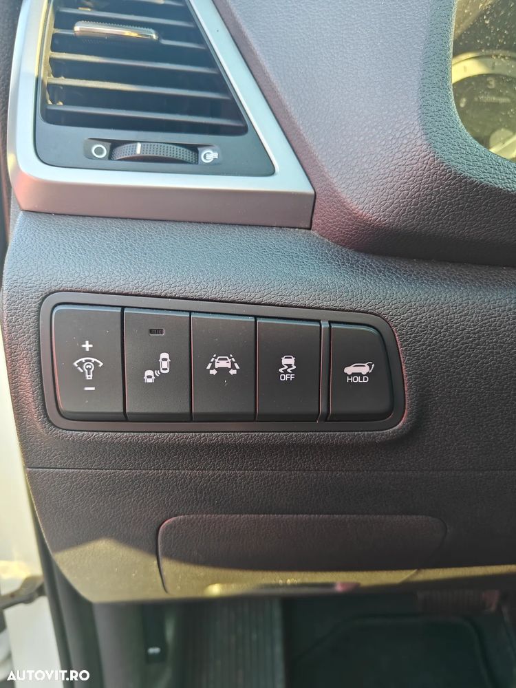 Hyundai Tucson 2.0 CRDI 4WD Automatik Premium - 15