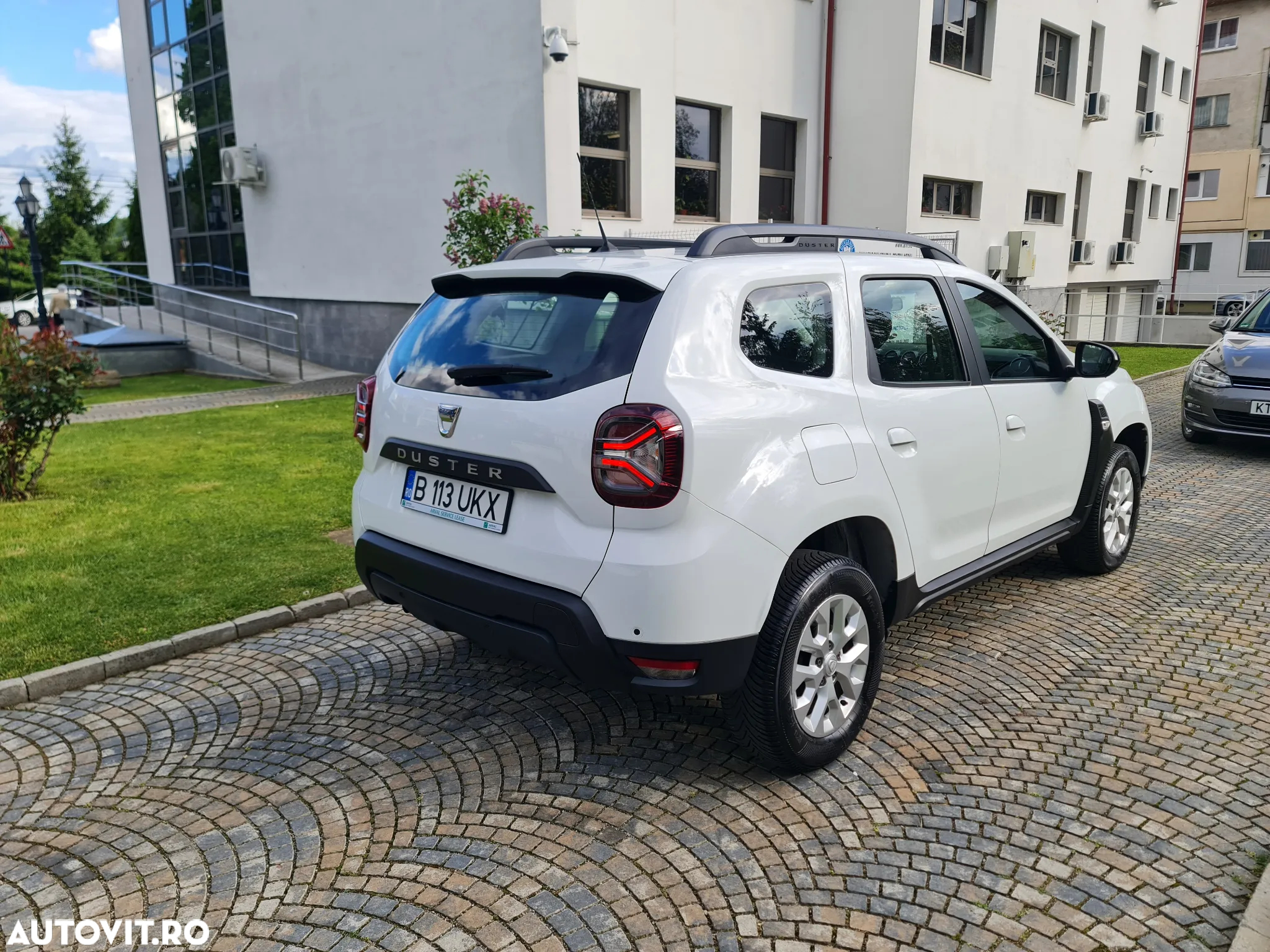 Dacia Duster 1.5 Blue dCi 4WD Comfort - 8