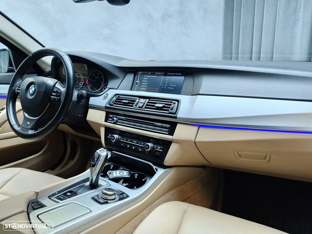BMW 520 d Auto - 11