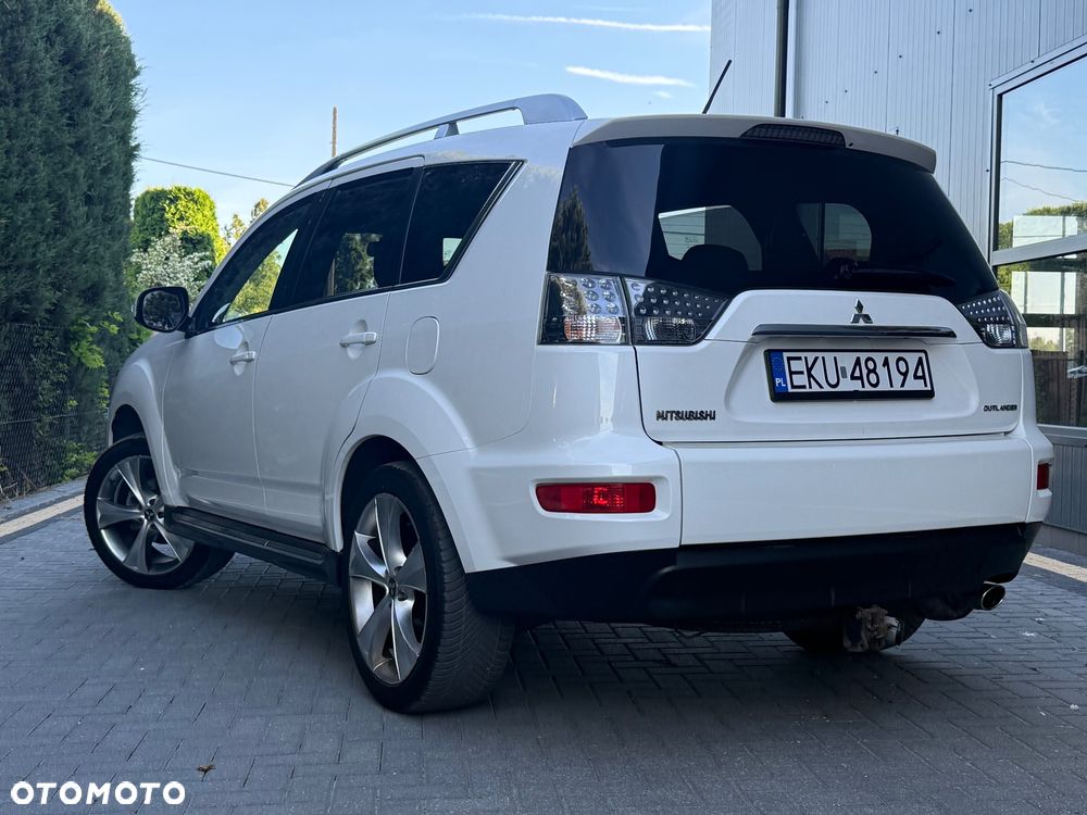 Mitsubishi Outlander 2.0 2WD Inform - 13