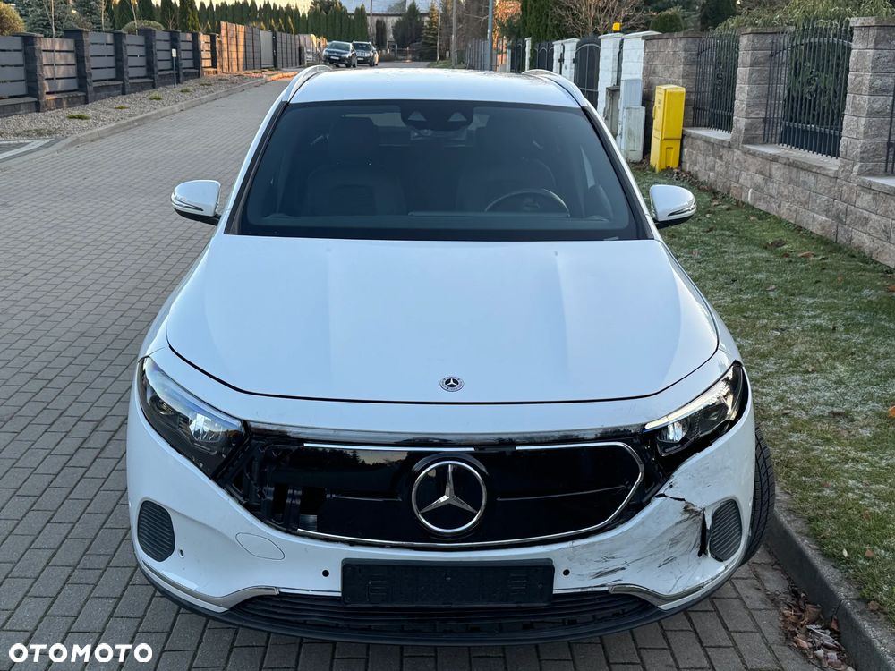 Mercedes-Benz EQA 250+ Electric Art - 28