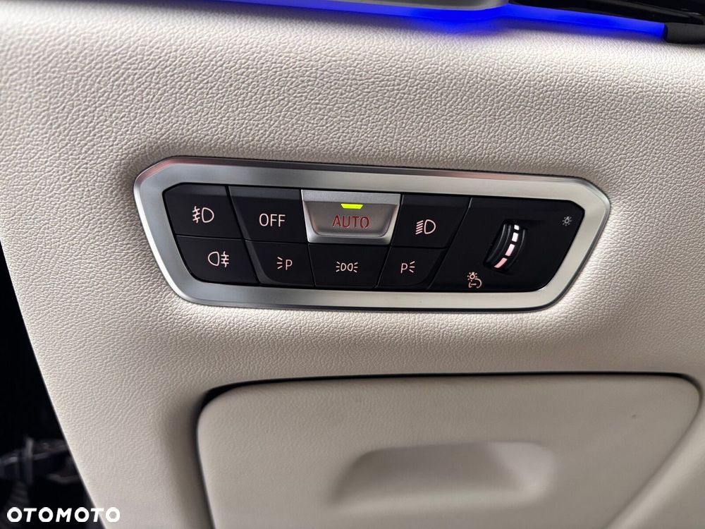 BMW X5 xDrive30d - 19