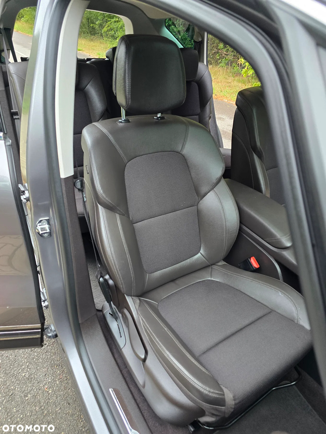 Renault Espace 1.6 dCi Energy Initiale Paris EDC 7os - 20