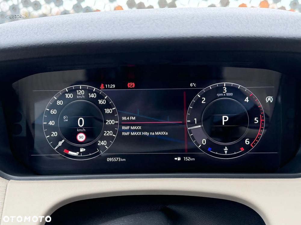 Land Rover Range Rover Velar - 34